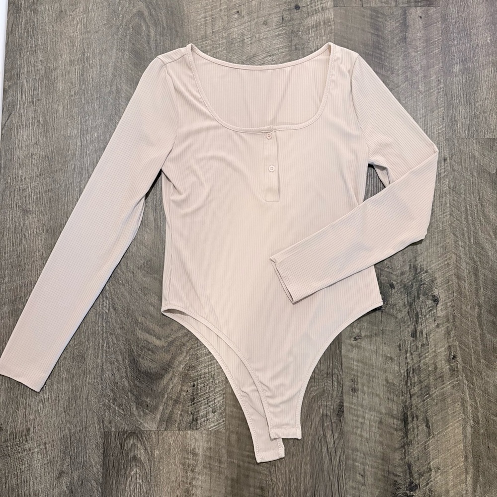 SHEIN Beige Ribbed Square Neck Bodysuit